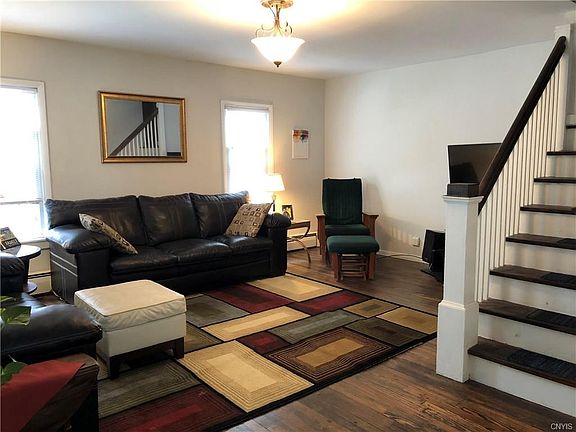 2nd image of 80 W Main St