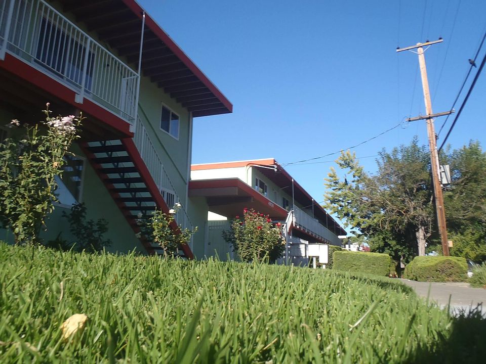 1st image of 4029 Will Rogers Dr #2