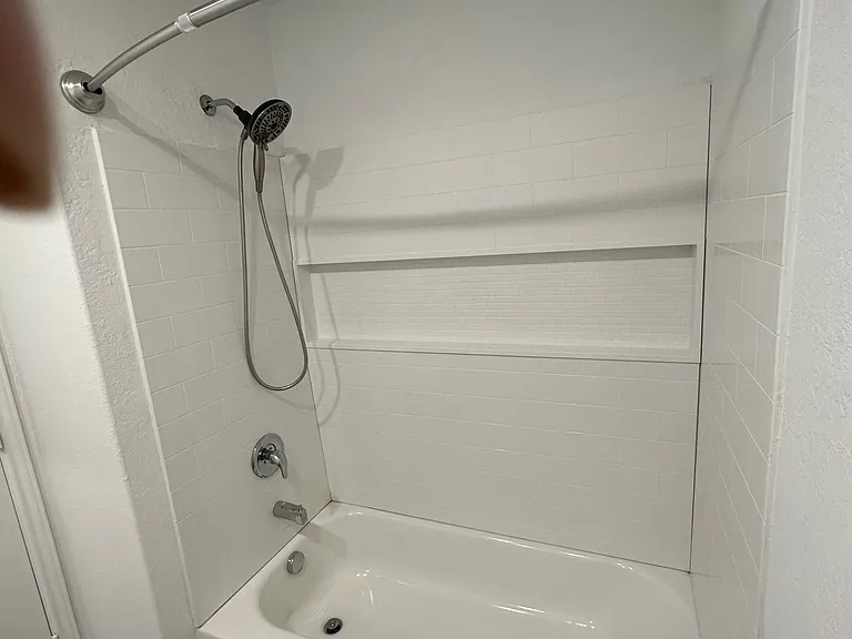 Bath Tub