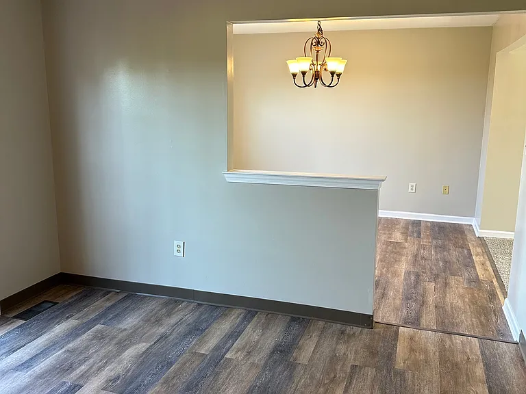 6707 Jefferson Ct — Photo 6