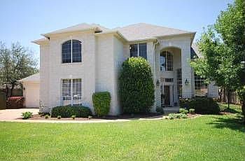 1st image of 10120 Pickfair Dr