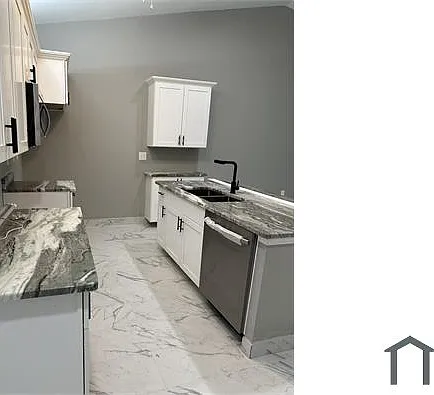 746 Ivan Ave S #2 — Photo 3