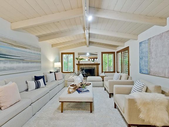 4th image of 21593 La Playa Ct