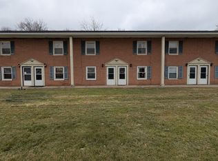205 E Maple St, Hartville, OH