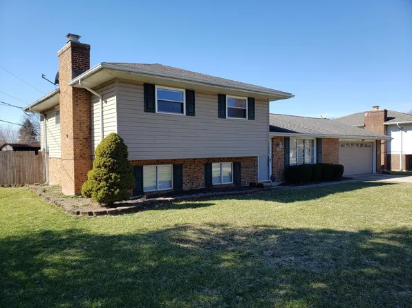 5629 Chateau Way, Fairfield, OH 45014