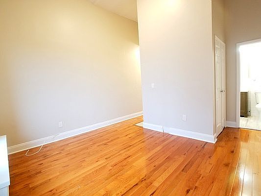 3rd image of 515 W 168th St APT 6H