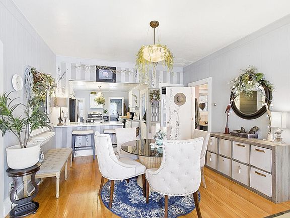 2nd image of 308 Adams STREET