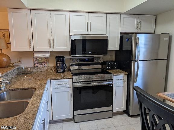 3rd image of 719 SW 47th Ter APT 202