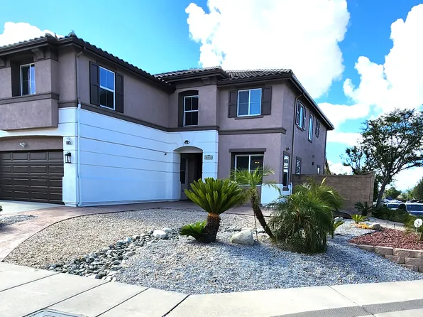 16825 Maidstone Ln, Fontana, CA 92336