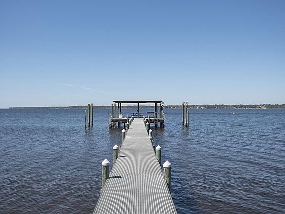 3rd image of 1091 Perdido Manor Dr