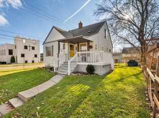 372 Academy St, Ferndale, MI 48220