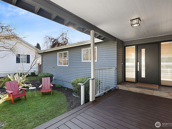 4th image of 11715 12th Avenue NW
