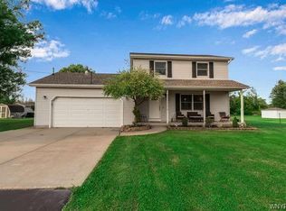 12942 Carney Rd, Akron, NY 14001