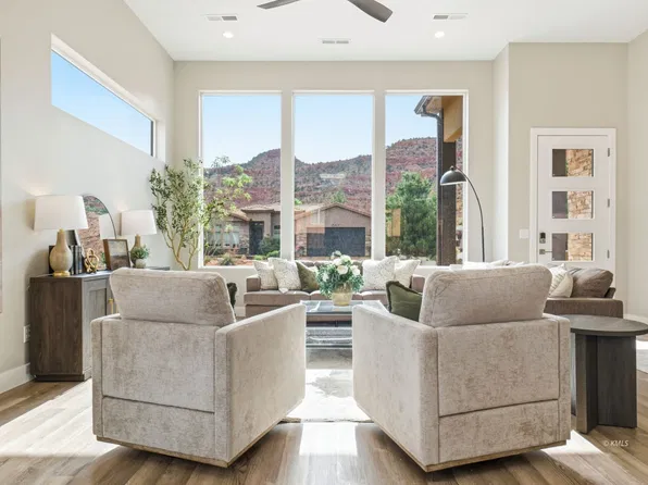232 W Ladera Ln, Kanab, UT 84741