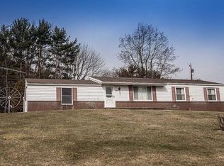 57504 Hospital Rd, Bellaire, OH 43906