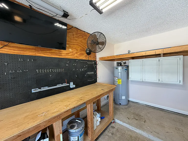 1110 Tolkien Ln — Photo 8