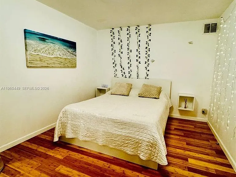 1001 Three Islands Blvd #331 — Photo 12