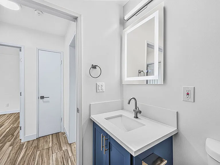 1332 Walnut Ave — Photo 14