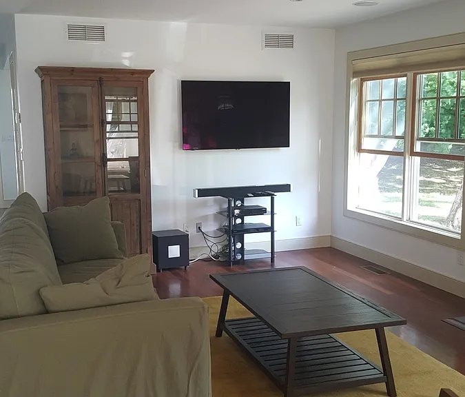15 Hamilton St — Photo 11