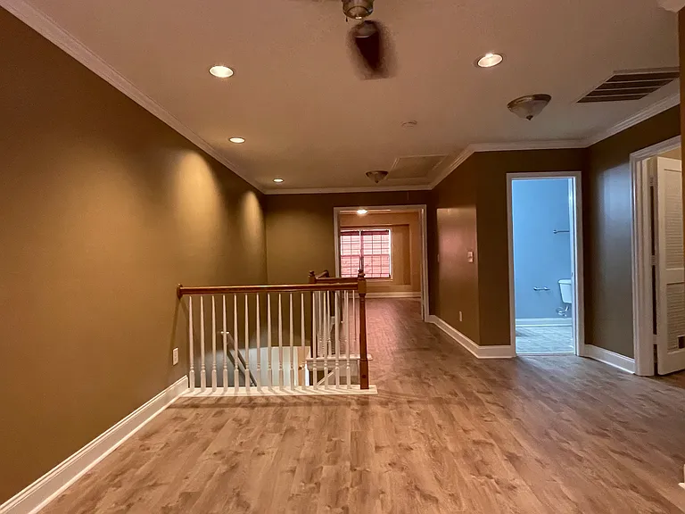 518 War Admiral Ct — Photo 16