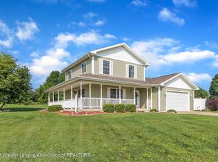 2010 Guernsey Dr, Charlotte, MI 48813