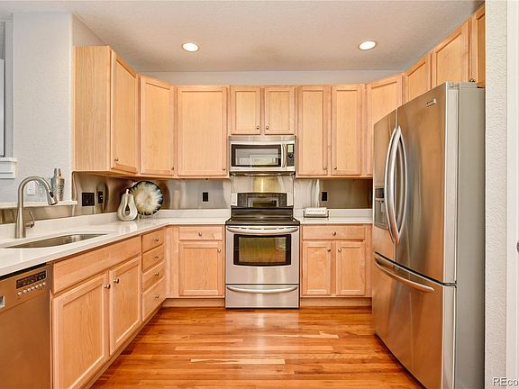 5th image of 2860 Syracuse Ct