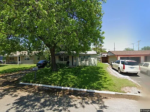 2705 SW H Ave Photo 1