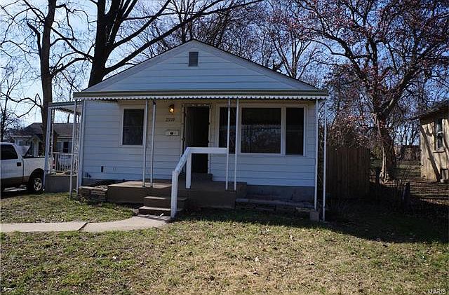 1st image of 2339 Gaebler Ave