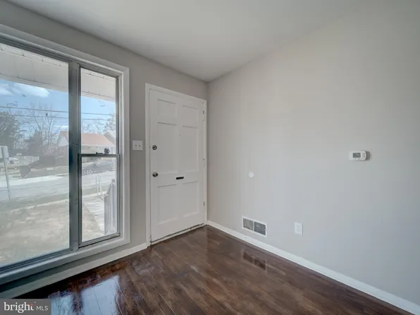 2717 Bellbrook St, Temple Hills, MD 20748