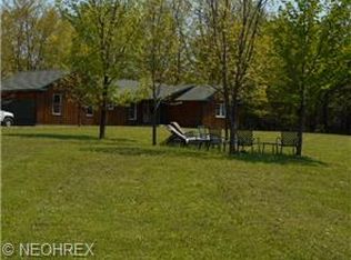 5998 Middle Rd, Conneaut, OH 44030