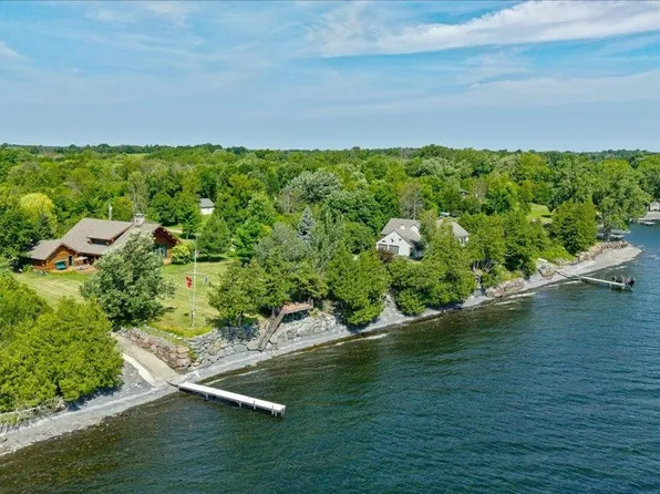 256 Rockledge Drive, North Hero, VT 05474