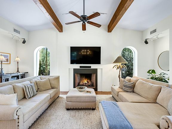 3rd image of 38755 Vista Dr