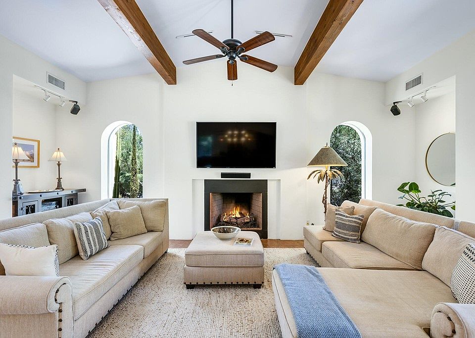 38755 Vista Dr, Cathedral City, CA 92234 Zillow