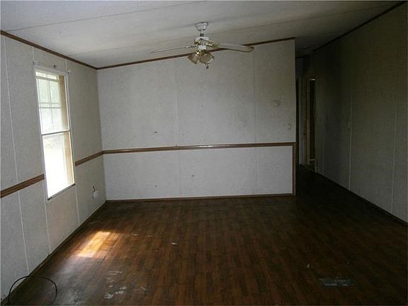 4th image of 26260 Hwy 441