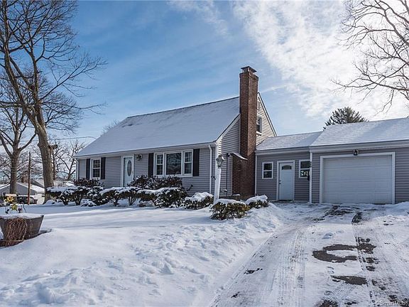 2nd image of 26 Woodhaven Dr