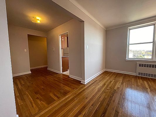 2nd image of 8655 Bay Pkwy APT E3