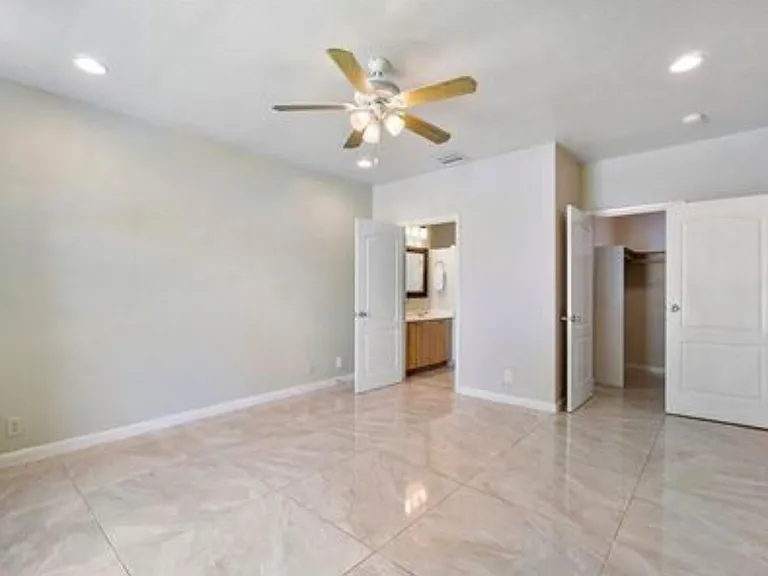 620 NW 6th Ave — Photo 18
