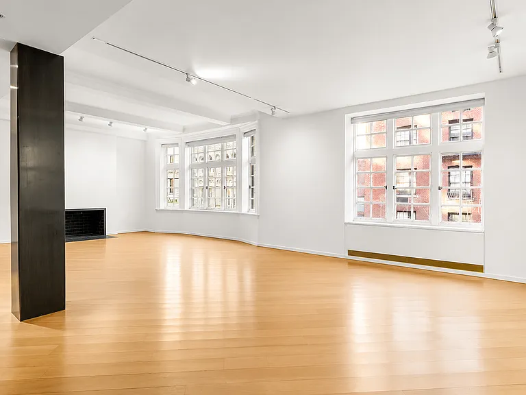 40 E 62nd St #6E — Photo 4