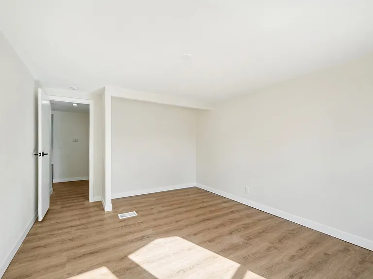 73300 Broadmoor Dr — Photo 14