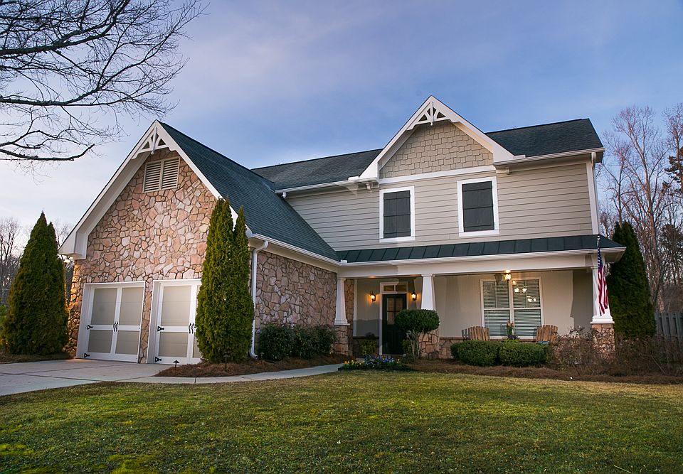 1st image of 30 McGregor Ln