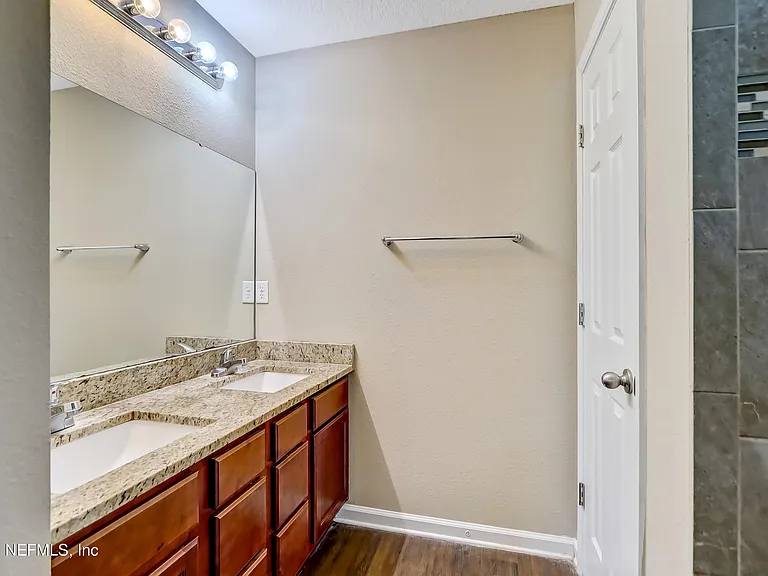 8151 Lanette St — Photo 23