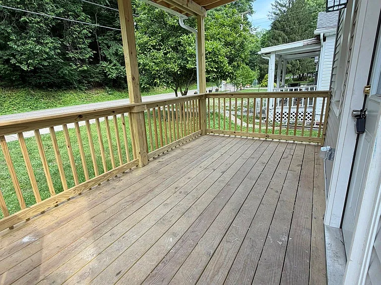 1376 Wheeler Rd — Photo 10