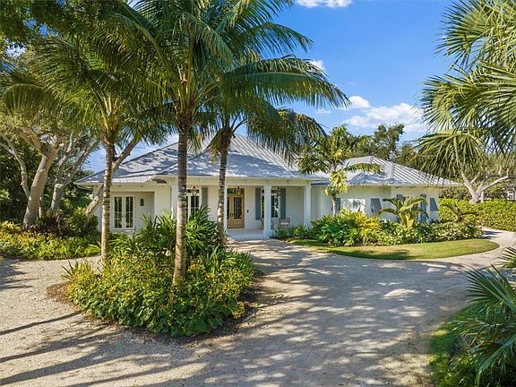 4th image of 2207 Cove Dr