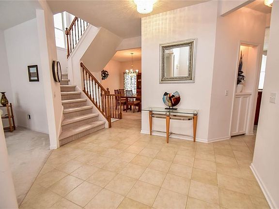 2nd image of 8 Withams Ct