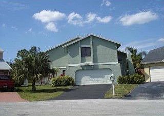 1st image of 3528 NW 73rd Way