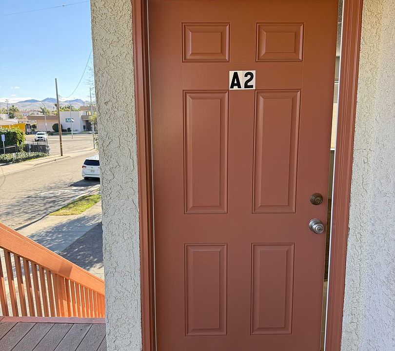 1st image of 118 W Boone St APT A2