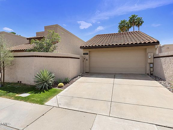4th image of 10837 E Yucca Street