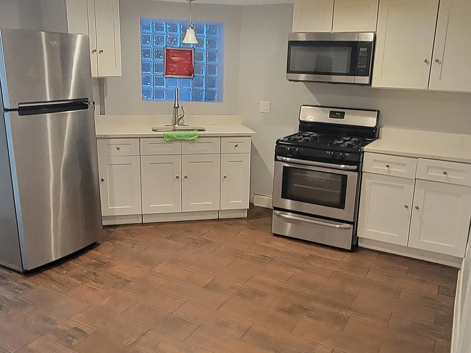 641 N Monticello Ave #BASEMENT