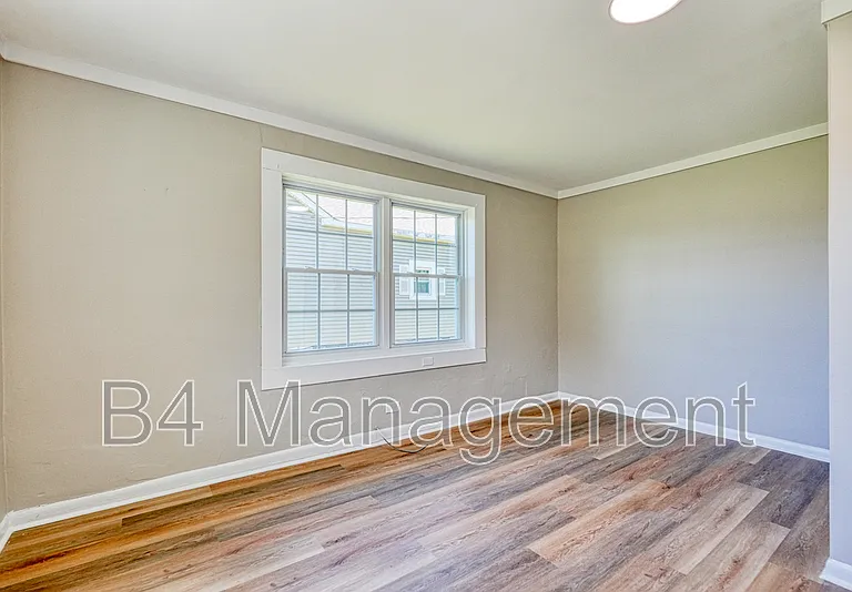 151 Church St — Photo 13