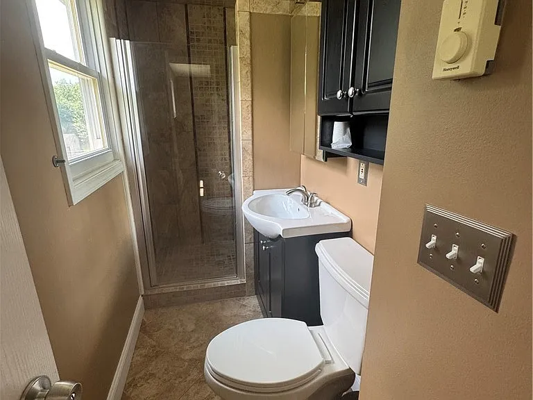 110 Lake Country Dr — Photo 15